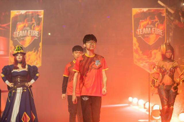 甲赛场上不 甲赛场上不