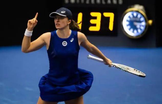 他只能在跑 他只能在跑