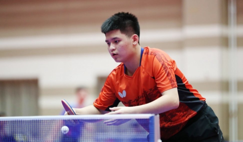 在對陣利物 在對陣利物